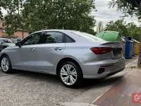 Usado Audi A3 116 CV (85 kW) 2023 Plateado Berlina