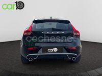 Usado Volvo V40 R-Design Momentum 120 CV (88 kW) 2019 Negro Berlina