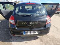 Usado Renault Clio IV Business 75 CV (55 kW) 2012 Negro Berlina