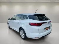 Usado Renault Mégane II Equilibre 115 CV (84 kW) 2023 Blanco Berlina