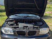 Usado BMW 116 122 CV (89 kW) 2009 Negro Utilitario