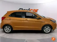 Usado Ford Ka Plus Ultimate 86 CV (63 kW) 2018 Naranja Utilitario