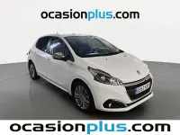 Usado Peugeot 208 Style 82 CV (60 kW) 2017 Blanco Utilitario