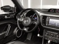 Usado VW Beetle Design 150 CV (110 kW) 2016 Negro Utilitario