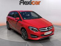 Usado Mercedes B180 116 CV (85 kW) 2017 Rojo Monovolumen