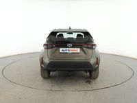 Usado Toyota Yaris Cross Active 120 CV (88 kW) 2023 Gris SUV