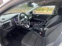 Usado Kia Rio Plus 84 CV (61 kW) 2018 Blanco Berlina