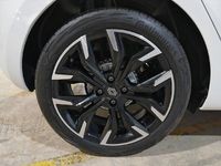 Usado Renault Clio V Techno 100 CV (73 kW) 2025 Blanco Berlina