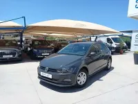 Usado VW Polo Edition 65 CV (47 kW) 2018 Gris Utilitario