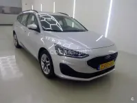 Usado Ford Focus Active 125 CV (91 kW) 2022 Gris / plata Familiar