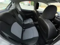 Usado Peugeot 206 70 CV (51 kW) 2003 Gris / plata Berlina