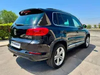 Usado VW Tiguan R-line 177 CV (130 kW) 2013 Negro SUV