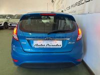 Usado Ford Fiesta Titanium 100 CV (73 kW) 2016 Azul Berlina