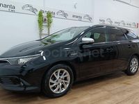 Usado Toyota Auris Hybrid Active 136 CV (100 kW) 2016 Negro Familiar