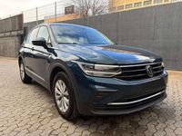 Usado VW Tiguan Life 245 CV (180 kW) 2023 Azul SUV