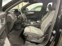 Usado Volvo XC40 Core 129 CV (94 kW) 2023 Negro SUV