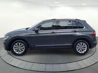 Usado VW Tiguan Comfortline 126 CV (92 kW) 2018 Gris SUV