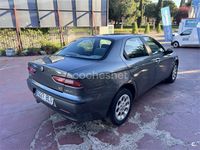 Usado Alfa Romeo 156 Distinctive 150 CV (110 kW) 2001 Gris / plata Berlina
