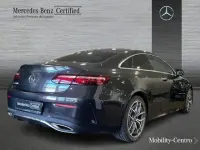 Usado Mercedes E350 299 CV (219 kW) 2022 Gris grafito Berlina