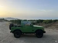 Usado Suzuki Samurai 45 CV (33 kW) 1987 Verde SUV