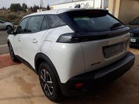 Usado Peugeot 2008 Active 100 CV (73 kW) 2023 Blanco SUV
