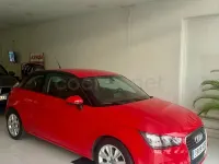 Usado Audi A1 Ambition 105 CV (77 kW) 2011 Rojo Utilitario