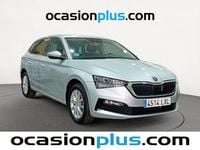 Usado Skoda Scala 150 CV (110 kW) 2022 Gris plata Utilitario