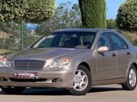 Usado Mercedes C220 Classic 143 CV (105 kW) 2003 Amarillo Berlina