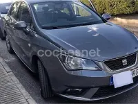 Begagnad Seat Ibiza Style 105 HK (77 kW) 2013 Grå Sedan