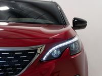 Usado Peugeot 3008 Allure 130 CV (95 kW) 2017 Rojo SUV