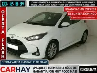Begagnad Toyota Yaris Hybrid Active 116 HK (85 kW) 2022 Vit Halvkombi