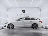 Usado Mercedes CLA220 Shooting Brake AMG line 177 CV (130 kW) 2015 Blanco Familiar