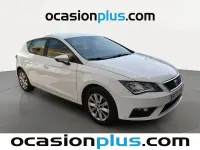 Usado Seat Leon Style 110 CV (80 kW) 2017 Blanco Berlina