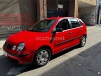 Usado VW Polo Match 65 CV (47 kW) 2003 Rojo Berlina