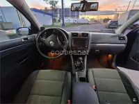 Usado VW Golf IV Trendline 105 CV (77 kW) 2005 Azul Berlina