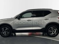 Usado Volvo XC40 Plus 163 CV (119 kW) 2025 Gris / plata SUV