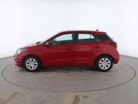Usado Hyundai i20 75 HP (55 kW) 2019 Vermelho Sedan