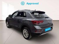 Usado VW T-Roc Life 116 CV (85 kW) 2022 Gris SUV