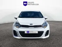 Usado Kia Rio 84 CV (61 kW) 2015 Blanco Utilitario