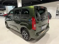Nuevo Toyota Proace Verso Active 131 CV (96 kW) 2026 Verde Familiar