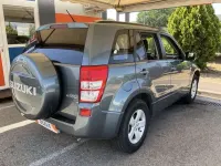 Usado Suzuki Grand Vitara 128 CV (94 kW) 2009 Gris SUV