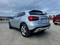 Usado Mercedes GLA200 136 CV (100 kW) 2019 Gris / plata SUV