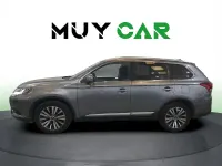Usado Mitsubishi Outlander Motion 150 CV (110 kW) 2019 Gris / plata SUV