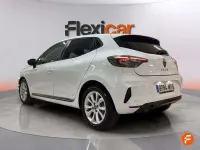 Usado Renault Clio Evolution 91 CV (66 kW) 2025 Blanco Utilitario