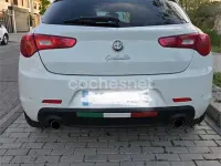 Usado Alfa Romeo Giulietta Quadrifoglio Verde 235 CV (172 kW) 2011 Blanco Utilitario