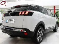 Usado Peugeot 3008 Allure 130 CV (95 kW) 2024 Blanco SUV