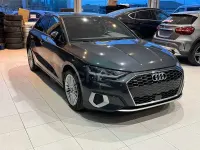 Usado Audi A3 150 CV (110 kW) 2021 Gris / plata Berlina