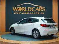 Usado BMW 118 Comfort Edition 150 CV (110 kW) 2020 Blanco Utilitario