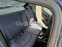 Usado Peugeot 206 75 CV (55 kW) 2001 Azul Berlina