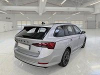 Usado Skoda Octavia 204 CV (150 kW) 2022 Gris Familiar